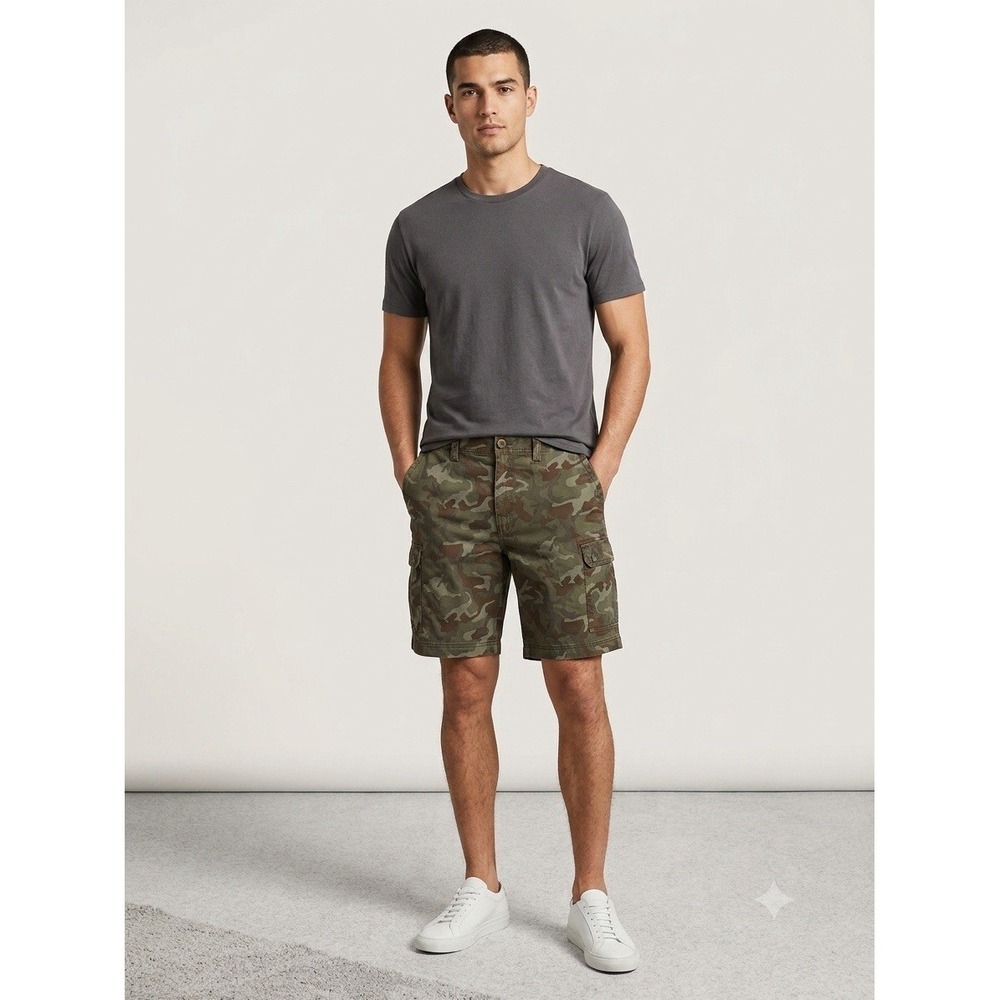 comfort stretch waistband-mens size 44 camouflage cargo Hiking shorts nwt